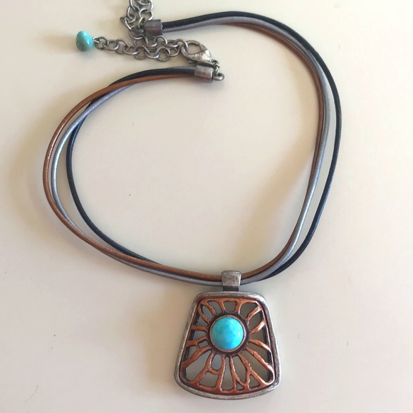 Chico’s Jewelry - Chico’s Modern Flower Necklace